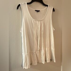 Banana Republic White Sleeveless Peplum Lightweight Tank - Size XL